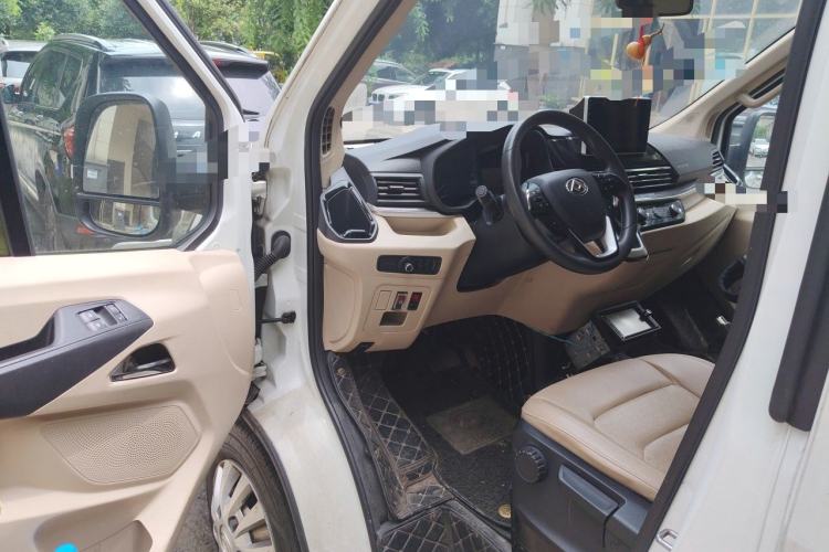 Used SAIC MAXUS Xintu V90 2019 2.0T Automatic ZhiDa Rear-Drive Dual-Tire Extended Wheelbase High-Roof 9-Seater Driver Seat