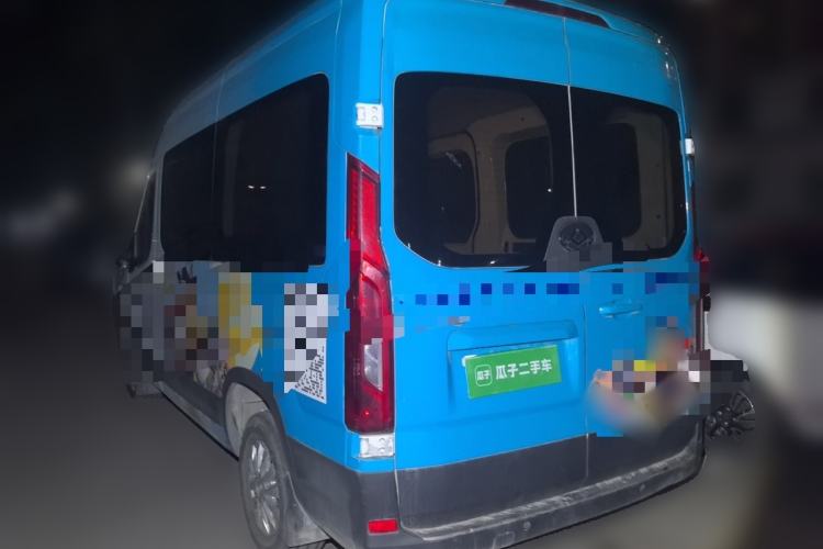 Used SAIC MAXUS Xintu V90 2019 2.0T Automatic Zhi Du Xing Rear-Drive Single Tire Long Wheelbase High-Roof 7-Seater Exterior 3