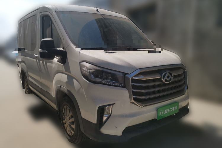 Used SAIC MAXUS Xintu V90 2019 2.0T Manual Zhi Du Xing Front-Wheel-Drive Single Tire Short Wheelbase Mid-Height 6-Seater Front Right 45 Deg
