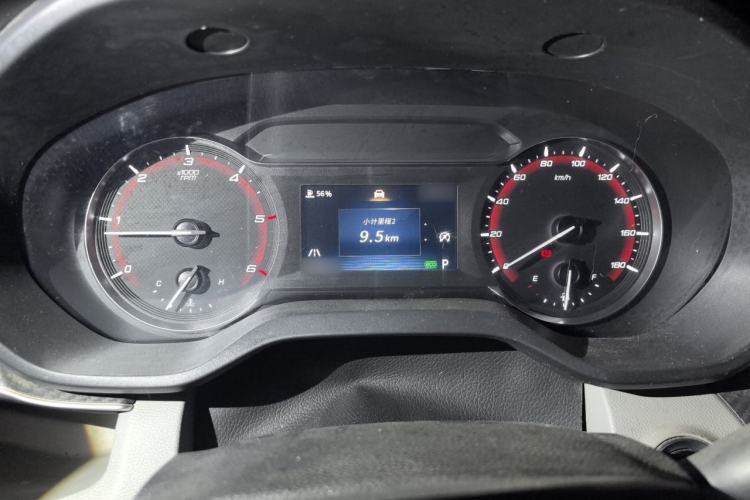 Used SAIC MAXUS Xintu V90 2019 2.0T Automatic Zhi Du Xing Rear-Drive Single Tire Long Wheelbase High-Roof 7-Seater Instrument Cluster