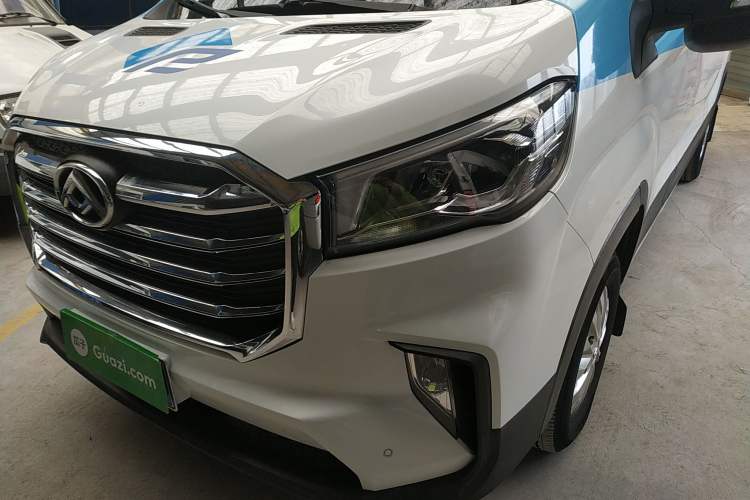 Used SAIC MAXUS Xintu V90 2019 2.0T Manual ZhiDuXing Front-Wheel-Drive Single Tire Long Wheelbase High-Roof 7-Seater Left Front Headlight