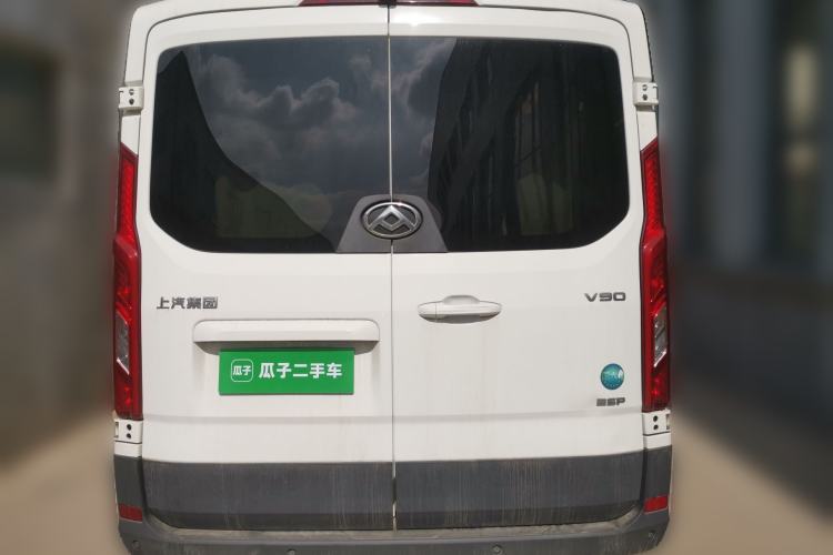 Used SAIC MAXUS Xintu V90 2019 2.0T Manual Zhi Du Xing Front-Wheel-Drive Single Tire Short Wheelbase Mid-Height 6-Seater Rear