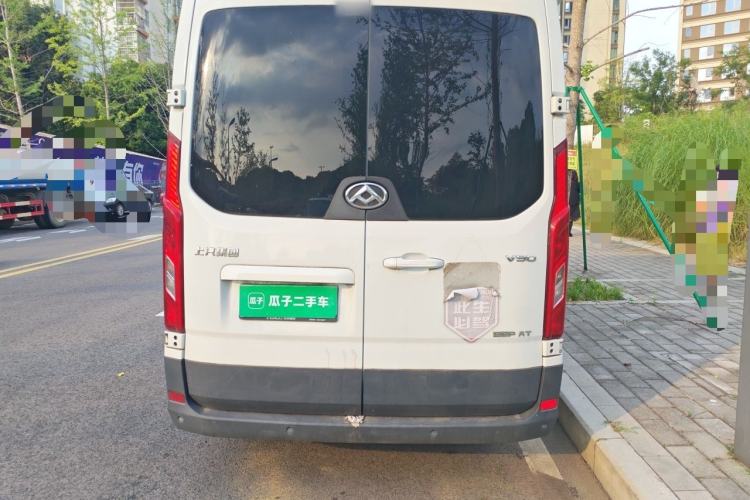 Used SAIC MAXUS Xintu V90 2019 2.0T Automatic Zhi Duoxing Rear-Drive Single Tire Extended Wheelbase Ultra-High Roof 7-Seater Rear