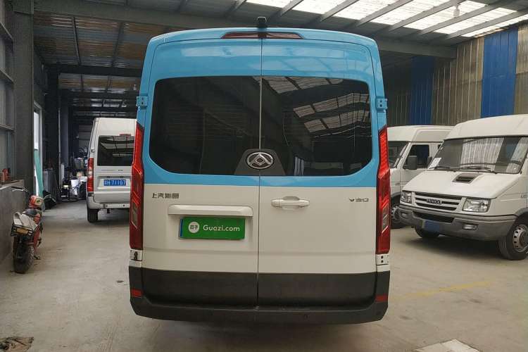 Used SAIC MAXUS Xintu V90 2019 2.0T Manual ZhiDuXing Front-Wheel-Drive Single Tire Long Wheelbase High-Roof 7-Seater Rear