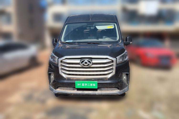 Used SAIC MAXUS Xintu V90 2020 2.0T AMT Yunjie Edition Front-Wheel Drive Rear Single Tire Short Wheelbase High Roof 6-Seater Front