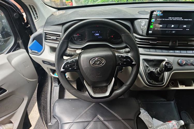 Used SAIC MAXUS Xintu V90 2020 2.0T Manual - Yunjie Version Front-Wheel Drive Rear Single Tire Long Wheelbase High-Roof 7-Seater Steering Wheel