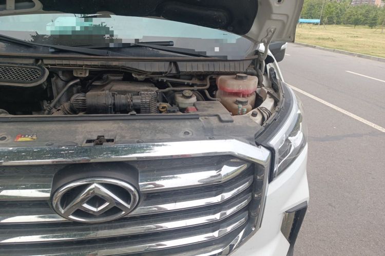 Used SAIC MAXUS Xintu V90  Engine Bay Left