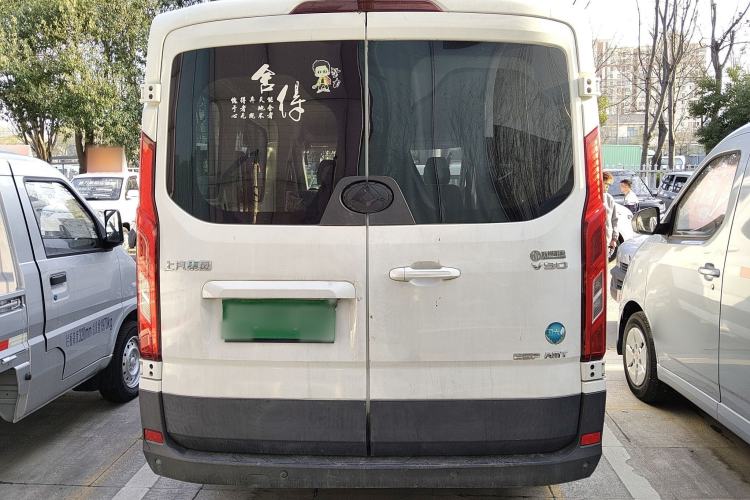Used SAIC MAXUS Xintu V90 2020 2.0T AMT Yunjie Edition Front-Wheel Drive Rear Single Tire Short Wheelbase Mid-Height 6-Seater Exterior 4