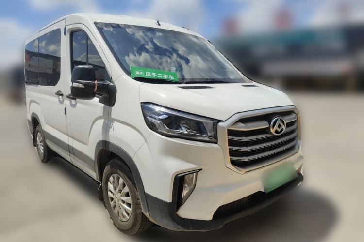 Used SAIC MAXUS Xintu V90 2020 2.0T Manual Yunjie Version Front-Wheel Drive with Single Rear Tire Short Wheelbase Mid-Height Design 6-Seater Front Right 45 Deg