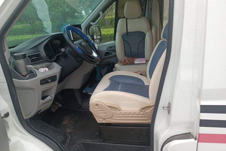 Used SAIC MAXUS Xintu V90  Left Front Seat