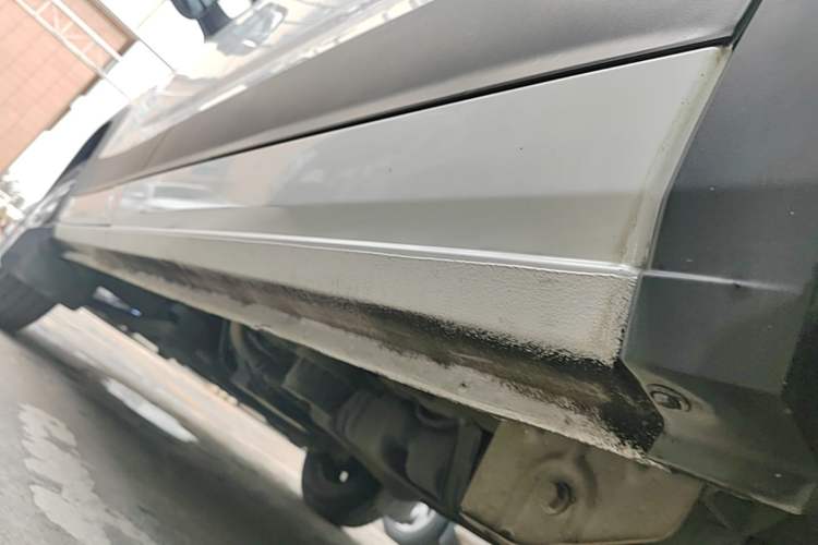 Used SAIC MAXUS Xintu V90 2020 2.0T Manual Yunjie Version Front-Wheel Drive with Single Rear Tire Short Wheelbase Mid-Height Design 6-Seater Left Side Sill