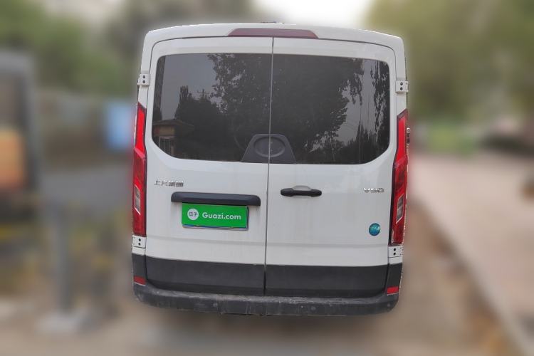 Used SAIC MAXUS Xintu V90 2020 2.0T Manual Yunjie Version Front-Wheel Drive with Single Rear Tire Short Wheelbase Mid-Height Design 6-Seater Rear