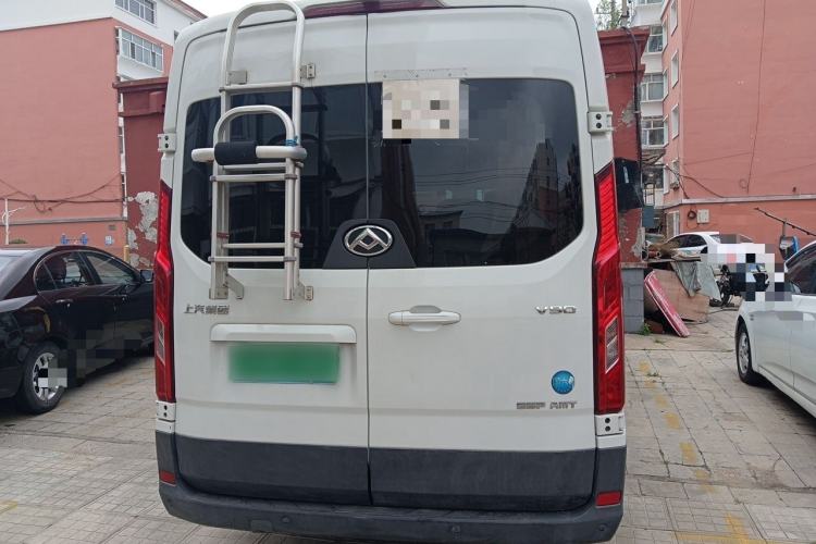 Used SAIC MAXUS Xintu V90 2020 2.0T AMT Yunjie Edition Front-Wheel Drive Rear Single Tire Long Wheelbase High-Roof 7-Seater Rear