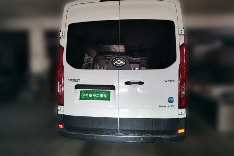 Used SAIC MAXUS Xintu V90 2020 2.0T AMT Yunjie Edition Front-Wheel Drive Rear Single Tire Short Wheelbase High Roof 6-Seater Rear