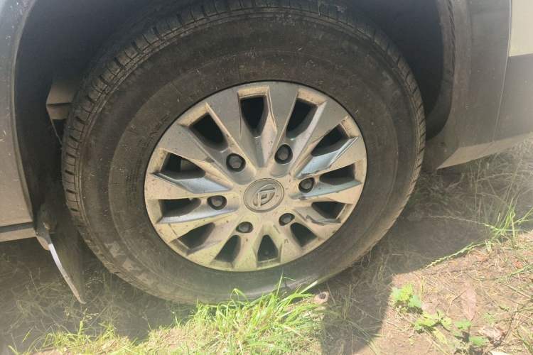 Used SAIC MAXUS Xintu V90 2020 2.0T Manual - Yunjie Version Front-Wheel Drive Rear Single Tire Long Wheelbase High-Roof 7-Seater Right Front Wheel Hub