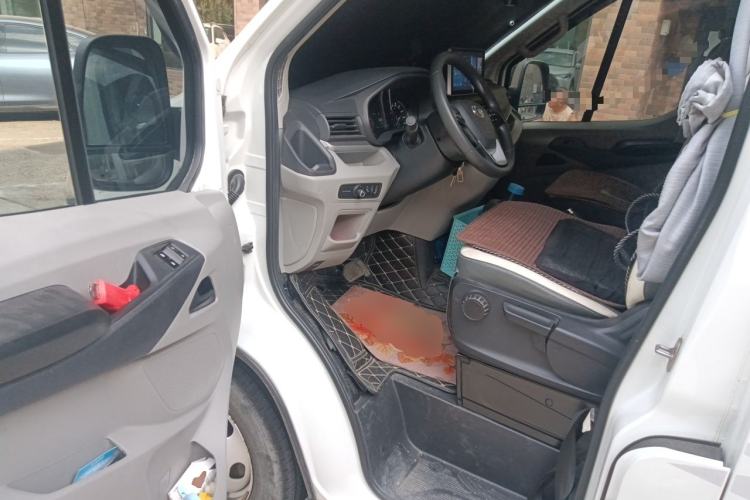 Used SAIC MAXUS Xintu V90  Driver Seat