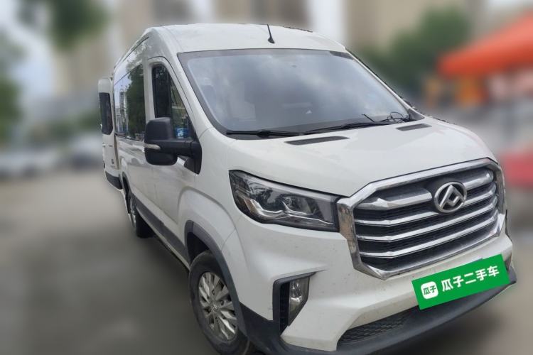 Used SAIC MAXUS Xintu V90 2021 2.0T Automatic Zhiyun King Rear-Drive Single-Tire Long Wheelbase High-Roof 7-Seater Front Right 45 Deg