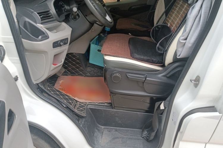 Used SAIC MAXUS Xintu V90  Left Front Seat