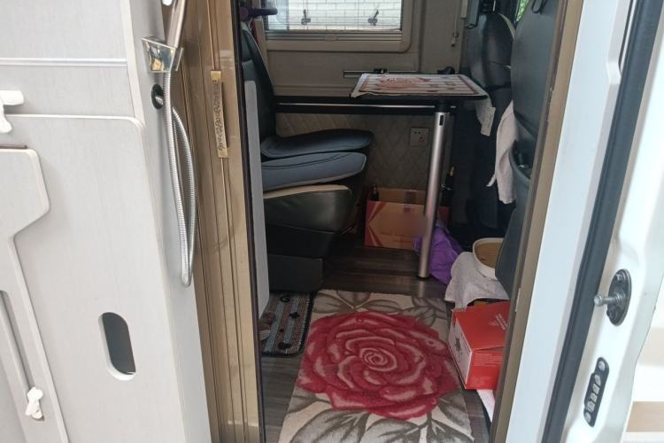 Used SAIC MAXUS Xintu V90  Left Rear Seat