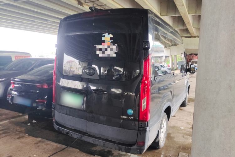 Used SAIC MAXUS Xintu V90 2022 2.0T Automatic Zhiyun King Rear-Drive Long Wheelbase High-Roof Design with Single Rear Tire—6/7 Seater Rear Right 45 Deg