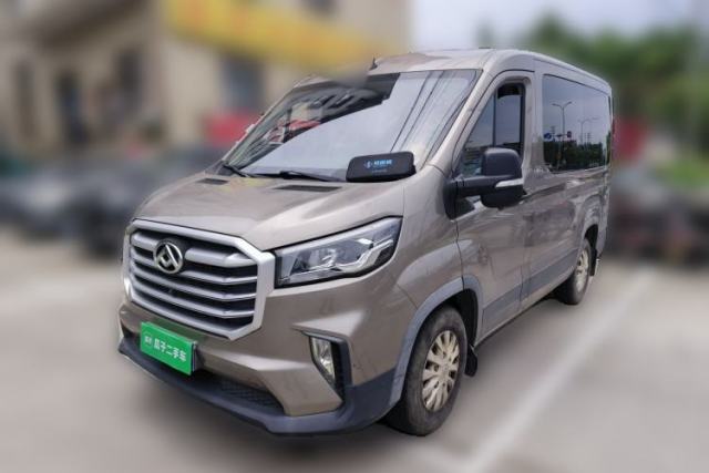 Used SAIC MAXUS Xintu V90 2022 2.0T AMT Yunjie Front-Wheel-Drive Short Wheelbase Mid-Roof Design with Single Rear Tire and 6 Seats