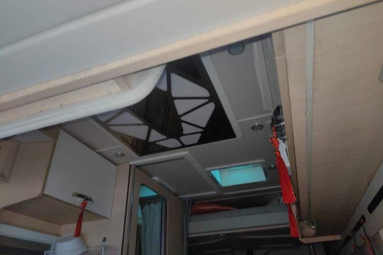 Used SAIC MAXUS Xintu V90  Headliner