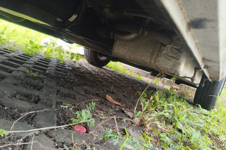 Used SAIC MAXUS Xintu V90  Chassis Front Left
