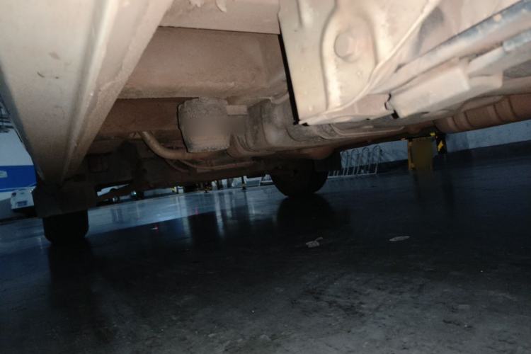 Used SAIC MAXUS Xintu V90  Chassis Rear Left