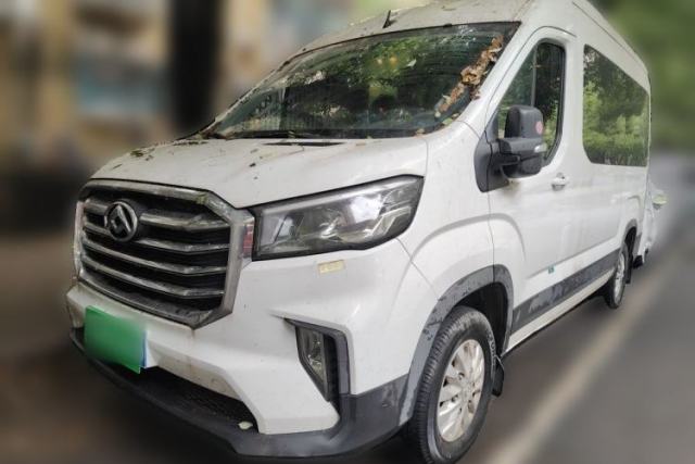 Used SAIC MAXUS Xintu V90 2022 2.0T Automatic Zhiyun King Rear-Drive Long Wheelbase High-Roof Design with Single Rear Tire—6/7 Seater