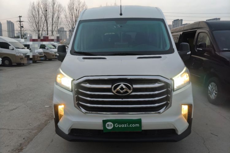 Used SAIC MAXUS Xintu V90 2022 2.0T Automatic Zhiyun King Rear-Drive Long Wheelbase High-Roof Design with Single Rear Tire—6/7 Seater Exterior 1