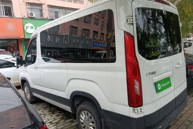 Used SAIC MAXUS Xintu V90 2022 2.0T Manual – Yunjie Front-Wheel-Drive Short Wheelbase Mid-Roof Design with Single Rear Tire 6-Seater Exterior 5