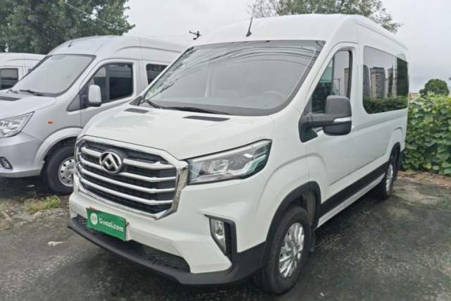 Used SAIC MAXUS Xintu V90 2022 2.0T Manual Zhiyun King Rear-Drive Long Wheelbase High-Roof with Single Rear Tire—6/7 Seats