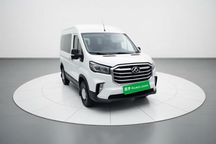 Used SAIC MAXUS Xintu V90 2022 2.0T Manual Zhiyun King Rear-Drive Long Wheelbase High-Roof with Single Rear Tire—6/7 Seats Front Right 45 Deg