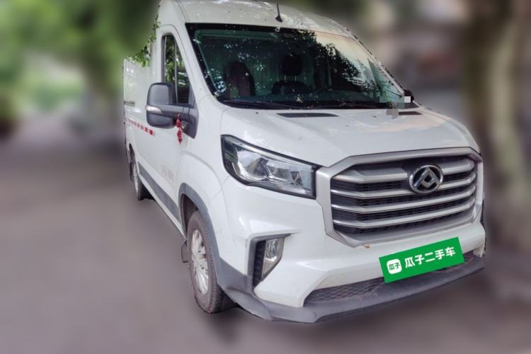 Used SAIC MAXUS Xintu V90 2022 2.0T Manual VAN Rear-Drive Long Wheelbase High Roof Single Rear Tire 3-Seater Front Right 45 Deg