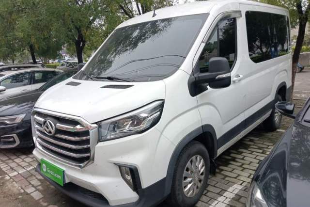Used SAIC MAXUS Xintu V90 2022 2.0T Manual – Yunjie Front-Wheel-Drive Short Wheelbase Mid-Roof Design with Single Rear Tire 6-Seater