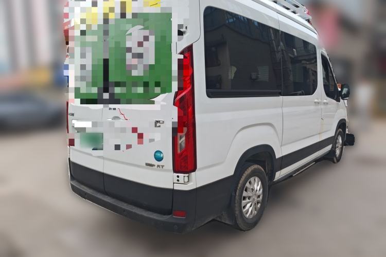Used SAIC MAXUS Xintu V90 2022 2.0T Automatic ZhiDa Rear-Drive Long Wheelbase High-Roof Design with Single Rear Tire 9-Seater Rear Right 45 Deg