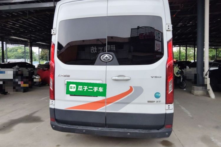 Used SAIC MAXUS Xintu V90 2022 2.0T Automatic Zhiyun King Rear-Drive Long Wheelbase High-Roof Design with Single Rear Tire—6/7 Seater Rear