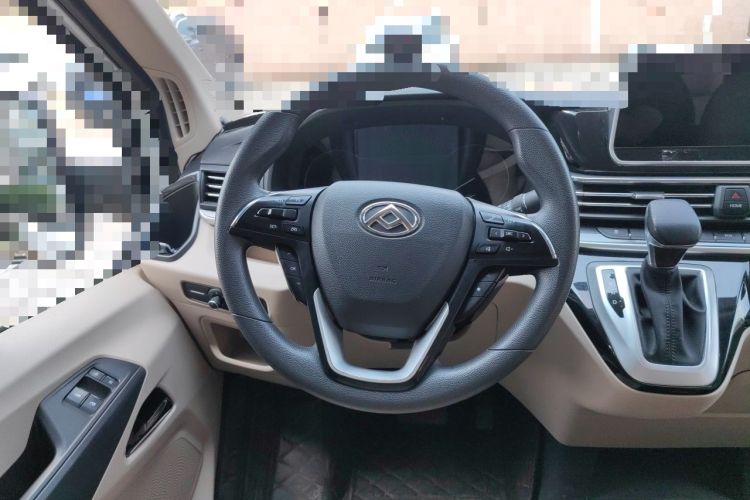 Used SAIC MAXUS Xintu V90 2022 2.0T Automatic ZhiDa Commercial Version Rear-Drive Long Wheelbase High Roof with Single Rear Tire 9-Seater Steering Wheel