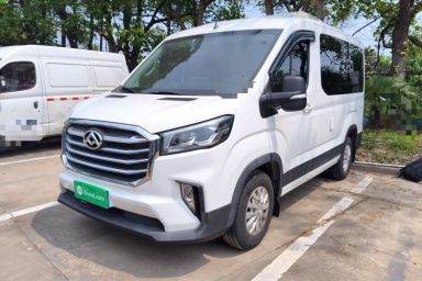 Used SAIC MAXUS Xintu V90 2022 2.0T AMT Yunjie Front-Wheel-Drive Short Wheelbase Mid-Roof Design with Single Rear Tire and 6 Seats