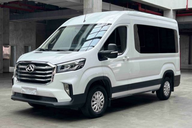 Used SAIC MAXUS Xintu V90 2022 2.0T Automatic ZhiDa Rear-Drive Long Wheelbase High-Roof Design with Single Rear Tire 9-Seater