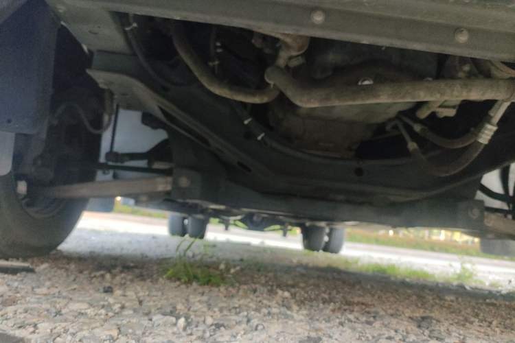 Used SAIC MAXUS Xintu V90  Chassis Front