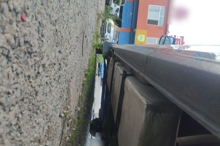 Used SAIC MAXUS Xintu V90  Chassis Rear Left