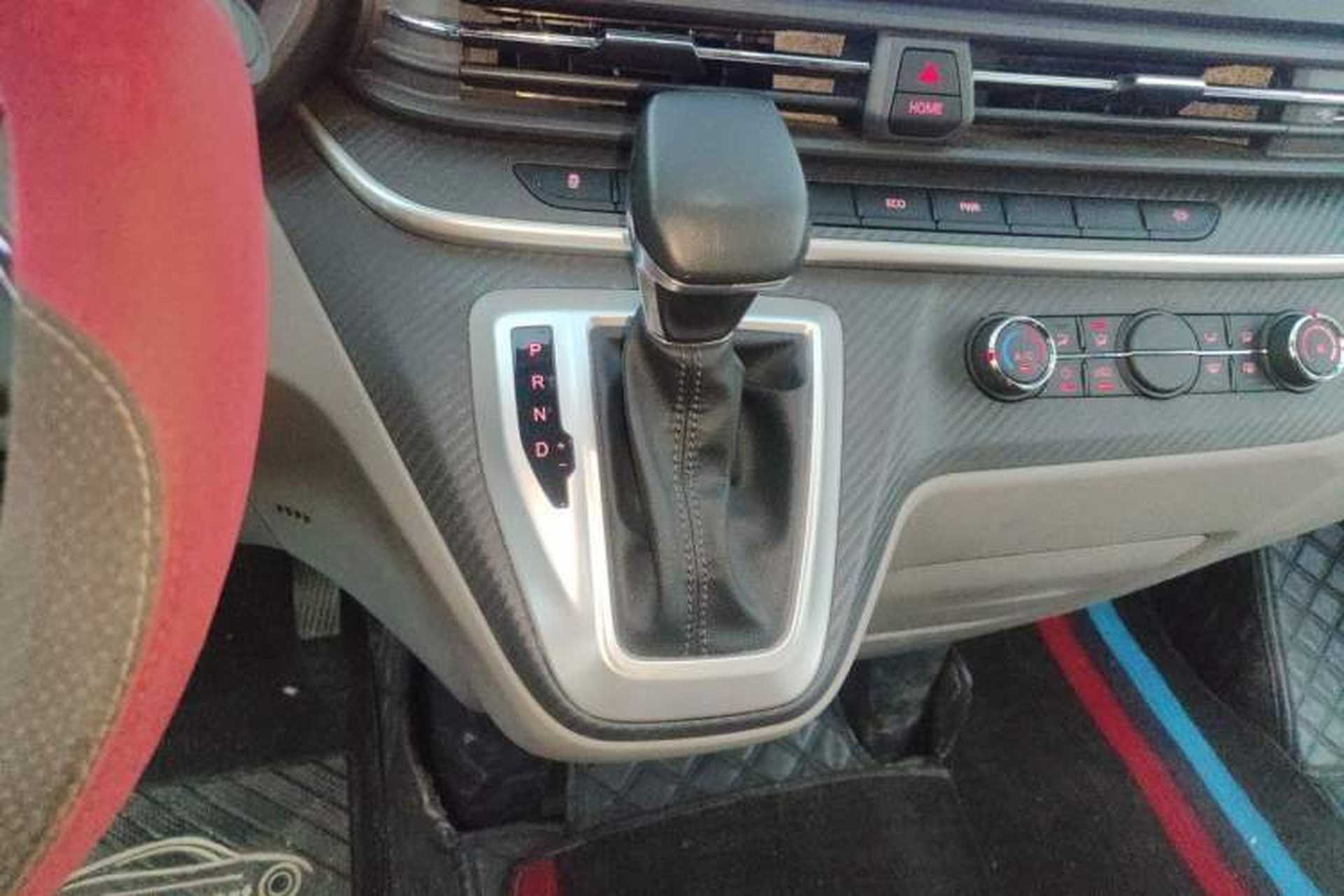 Used SAIC MAXUS Xintu V90  Gear Lever