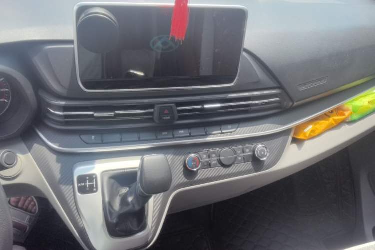 Used SAIC MAXUS Xintu V90  Audio And AC Panel