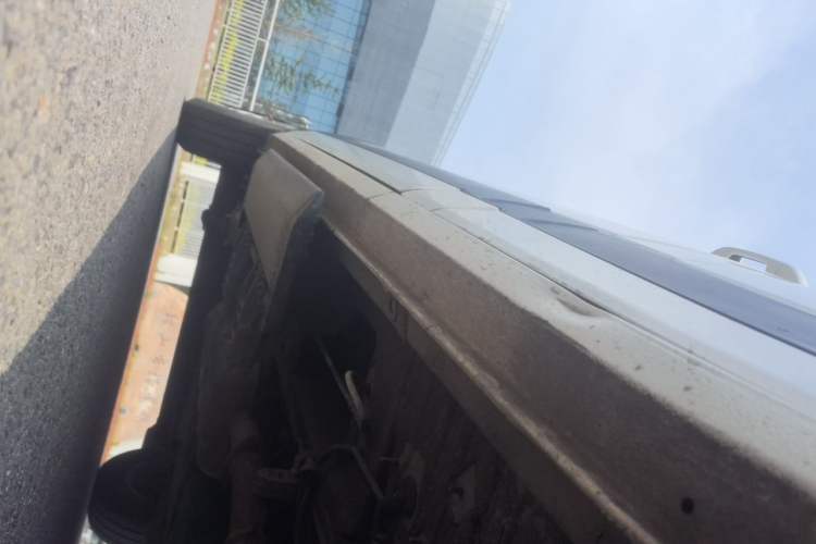 Used SAIC MAXUS Xintu V90  Chassis Front Right