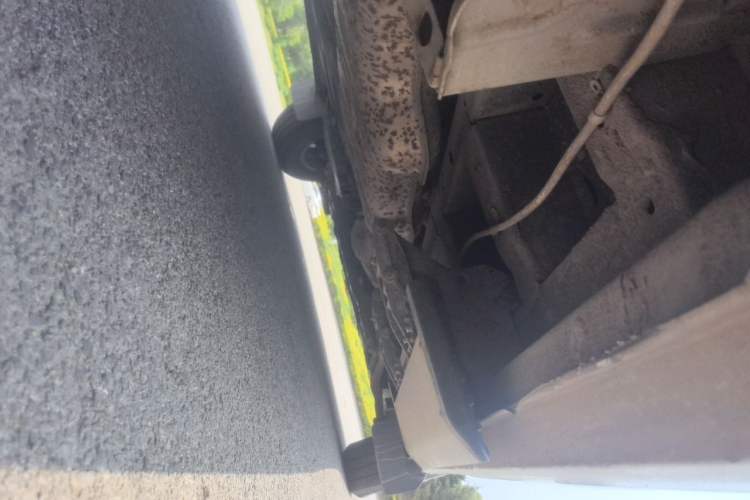 Used SAIC MAXUS Xintu V90  Chassis Rear Right