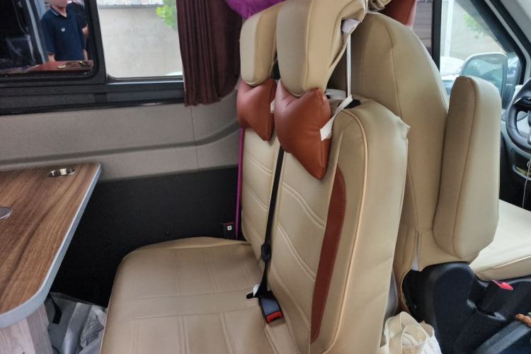 Used SAIC MAXUS Xintu V90  Left Rear Seat