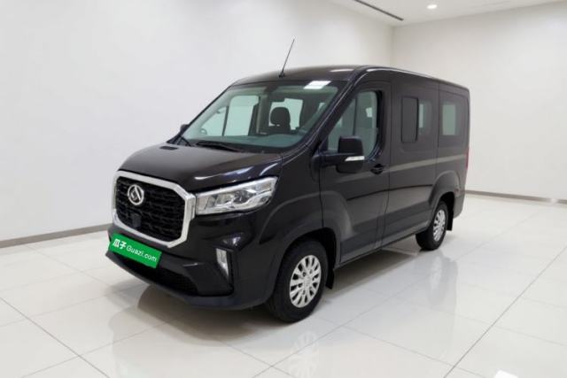 Used SAIC MAXUS Xintu V90 2024 ZhiJie 2.0T Automatic Front-Wheel-Drive Short Wheelbase Mid-Height Design with Single Rear Tire—5/6 Seater