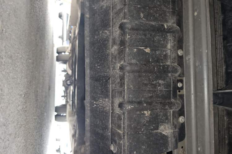 Used SAIC MAXUS Xintu V90  Chassis Front