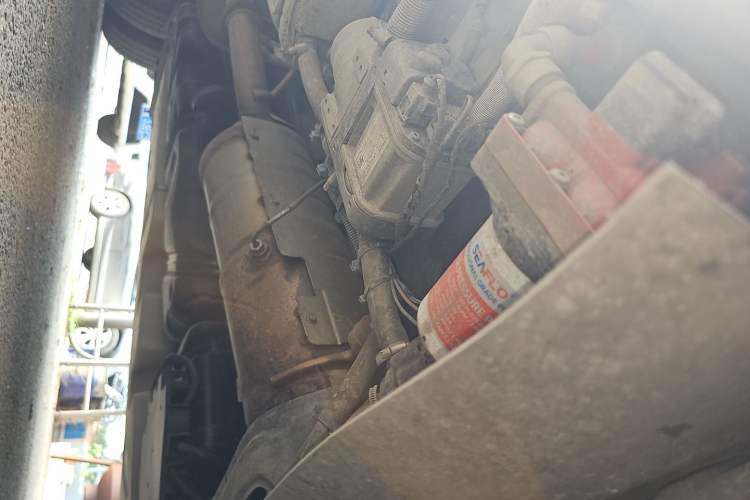 Used SAIC MAXUS Xintu V90  Chassis Front Right